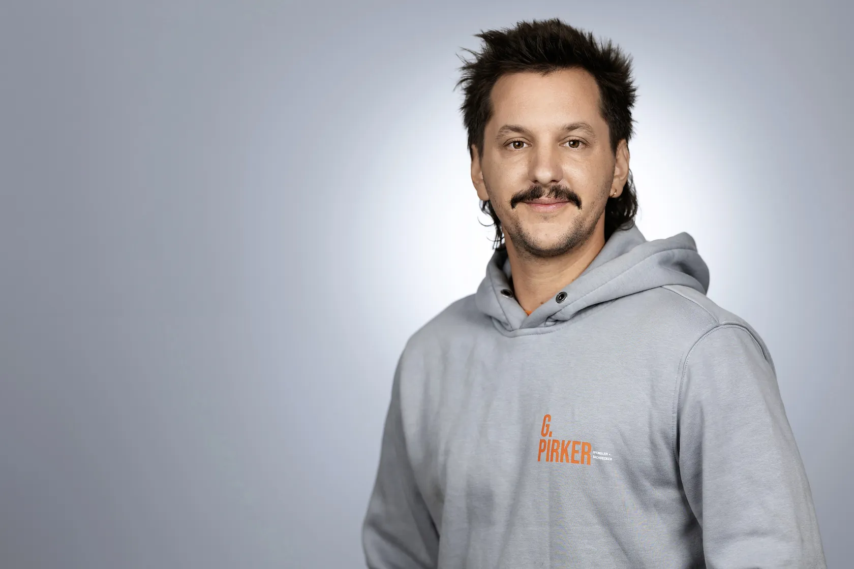 Gregor Pirker, Spengler Meister und Dachdecker
